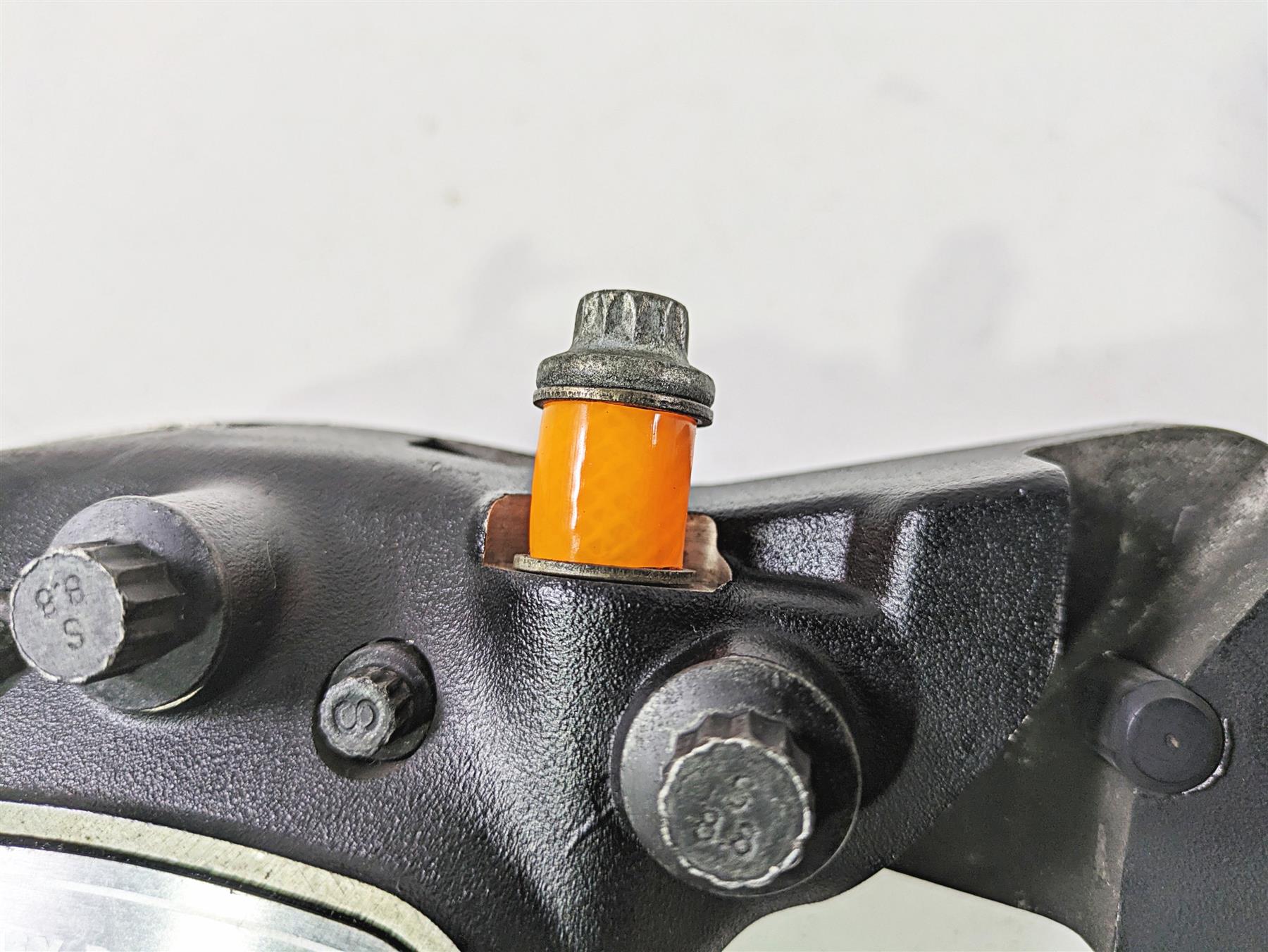 2003 Harley FLSTC Softail Heritage 100th Rear Brake Caliper 44016-00A {{ shop.shopifyCountryName }} - Mototech271