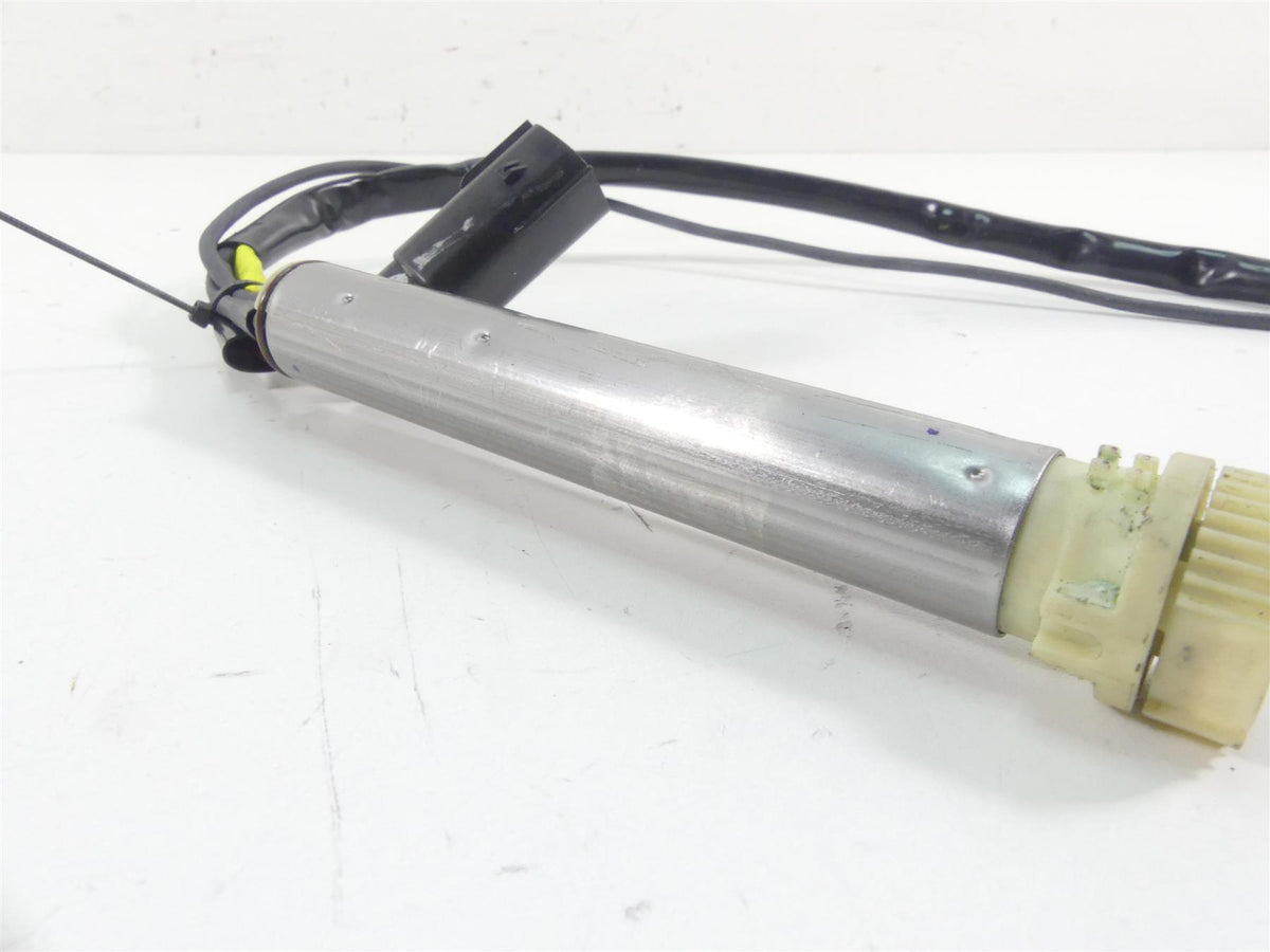 2009 Harley FLHTCU SE4 CVO E-Glide Ride By Wire Hand Grip Sensor -Read 32310-08A {{ shop.shopifyCountryName }} - Mototech271