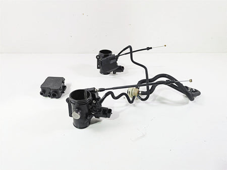 2018 BMW R nineT Urban GS K33 Throttle Body & Junction Set 13547705239 {{ shop.shopifyCountryName }} - Mototech271