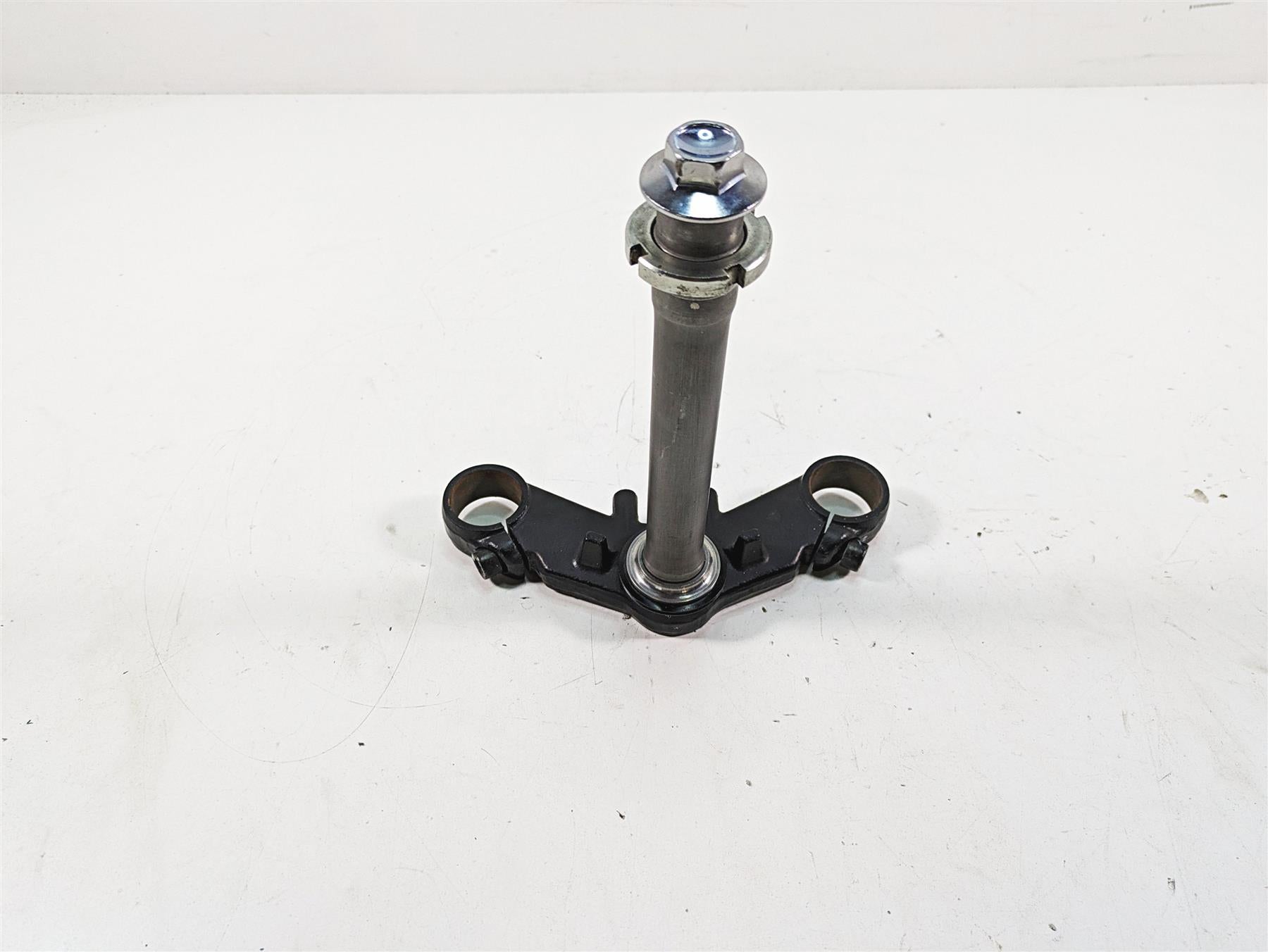 2016 Kawasaki Ninja EX300 37mm Lower Triple Tree Steering Clamp 44037-0154-21 {{ shop.shopifyCountryName }} - Mototech271