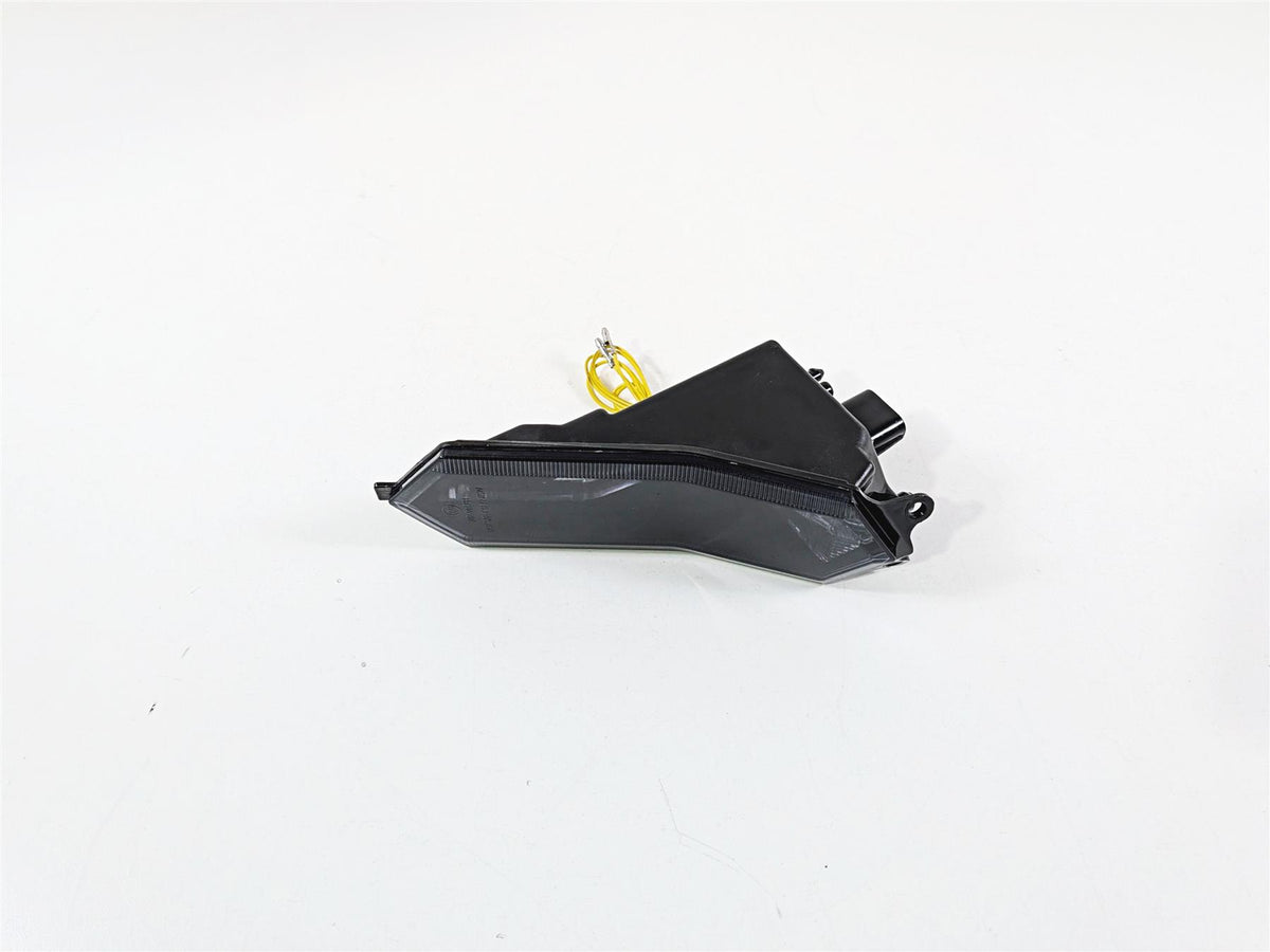 2024 Yamaha YZF R1 RN65 Aftermarket Smoked Taillight Turn Signal Lamp {{ shop.shopifyCountryName }} - Mototech271