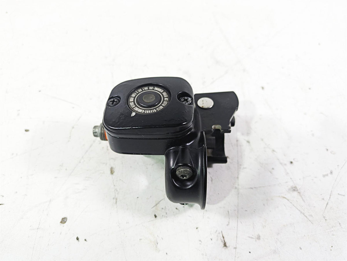 2003 Harley Touring FLHTCUI 100TH E-Glide Front Brake Master Cylinder 45013-96E {{ shop.shopifyCountryName }} - Mototech271