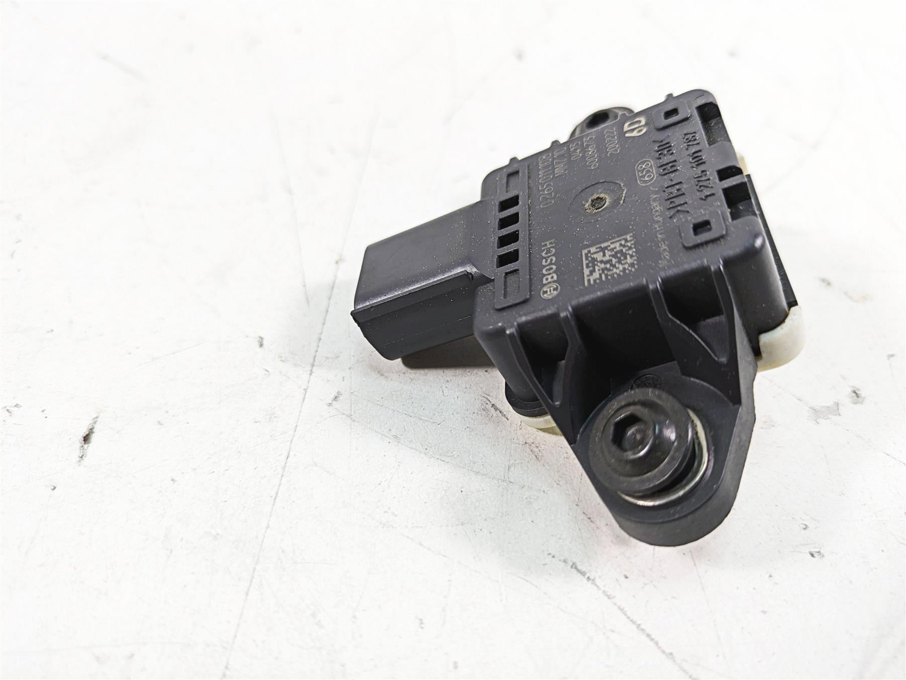 2020 Ducati Scrambler 1100 Sport Pro Lean Angle Fall Sensor Bosch 38540092A {{ shop.shopifyCountryName }} - Mototech271