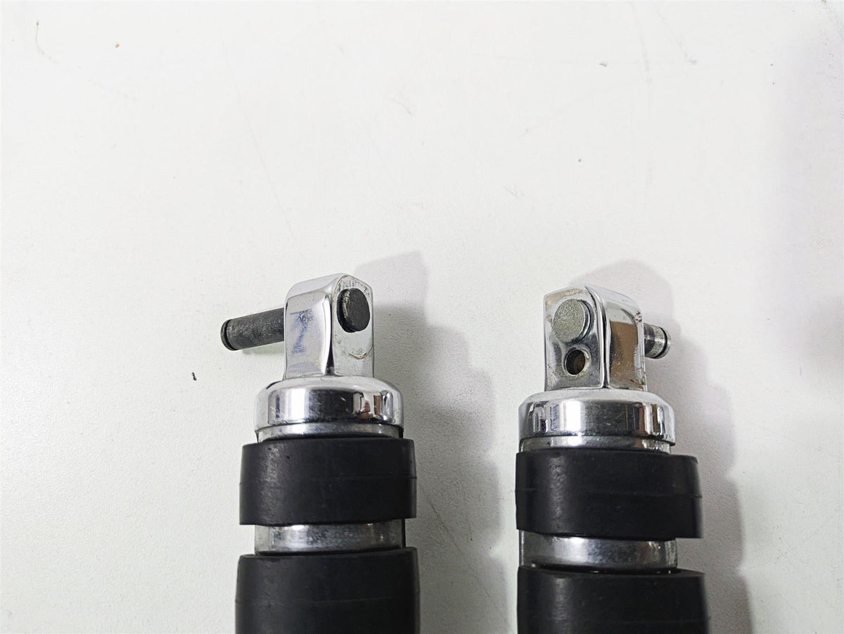 2008 Suzuki M109R VZR1800 Kuryakyn Small Iso Foot Peg Footpeg Footrest Set {{ shop.shopifyCountryName }} - Mototech271