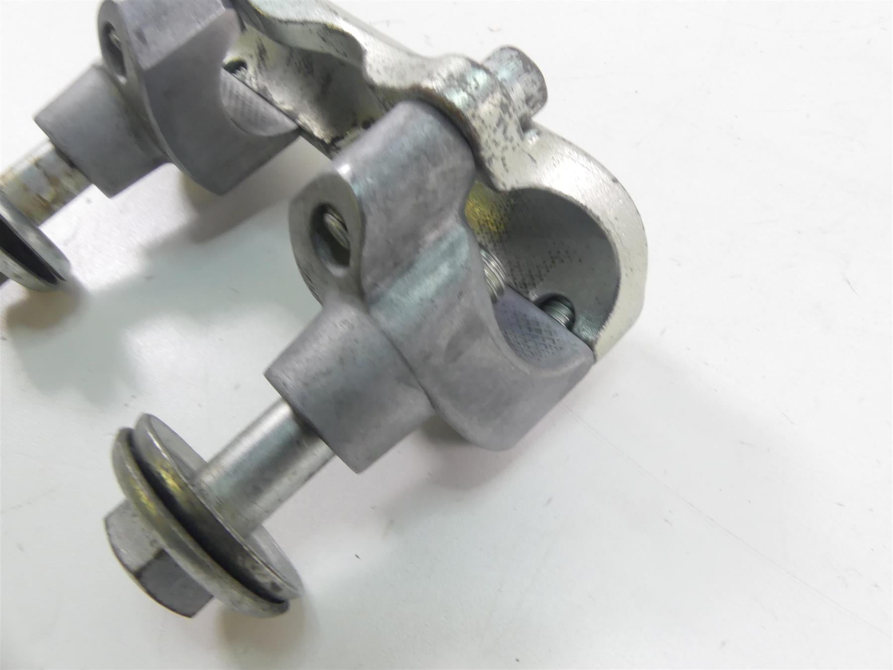 2009 Harley FLHTCU SE4 CVO E-Glide Handlebar Handle Bar Riser Set 56149-88B {{ shop.shopifyCountryName }} - Mototech271