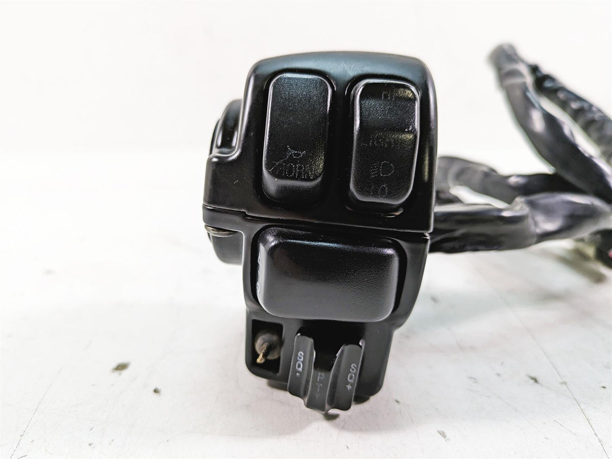 2008 Harley FLHTCU Electra Glide Left Hand Control Switch - Read 71682-06A {{ shop.shopifyCountryName }} - Mototech271