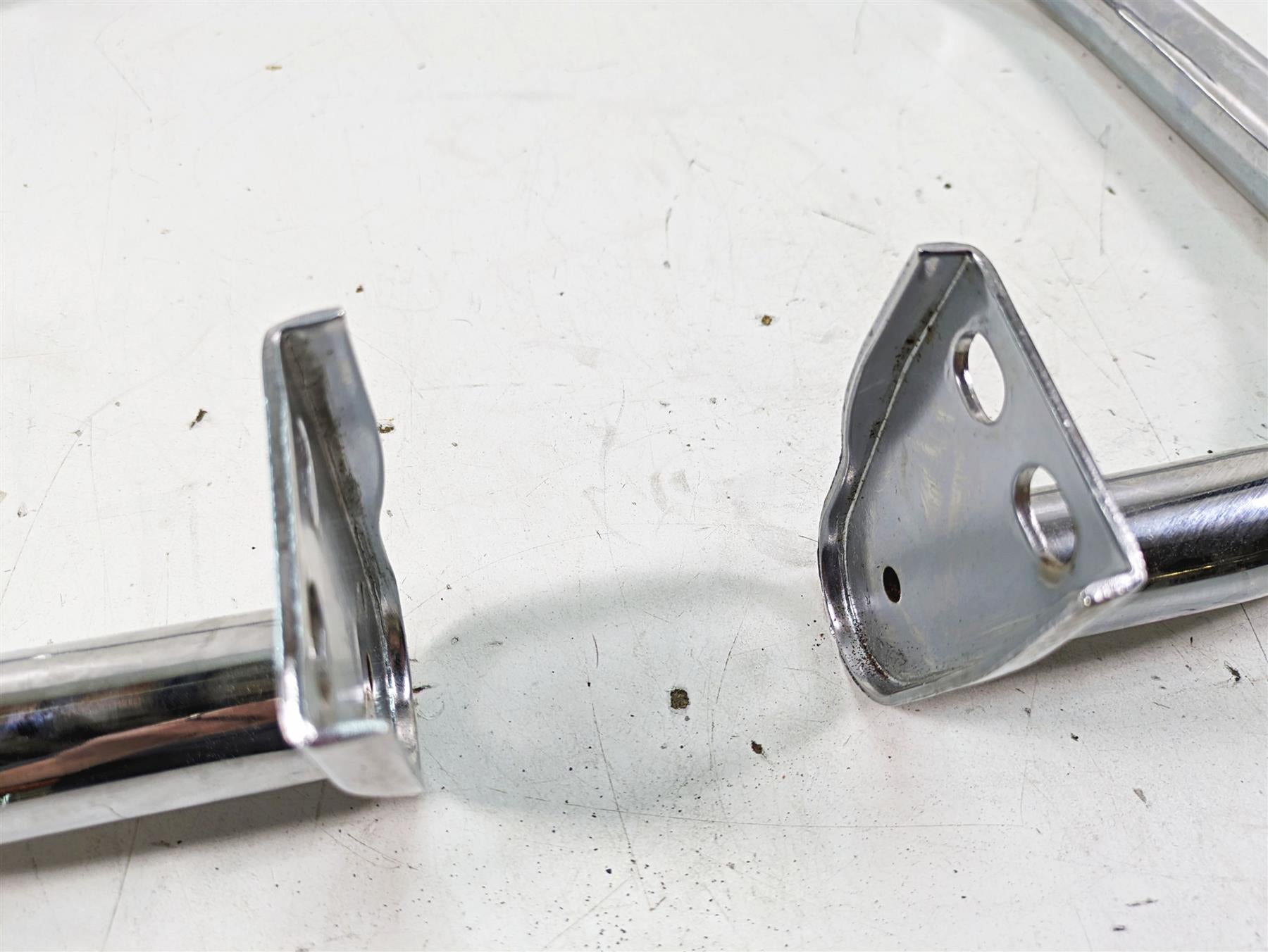 2011 Triumph America Engine Guard Dresser Highway Bar A9758059 {{ shop.shopifyCountryName }} - Mototech271