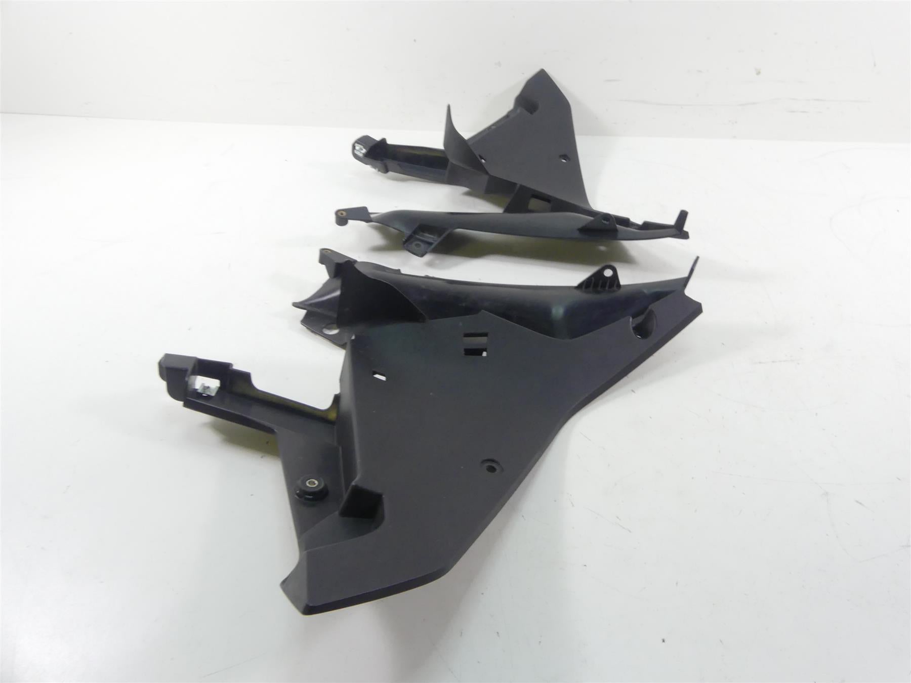 2016 BMW R1200RS K54 Front Inner Fairing Side Panel Cover Cowl Set 46638545322 {{ shop.shopifyCountryName }} - Mototech271