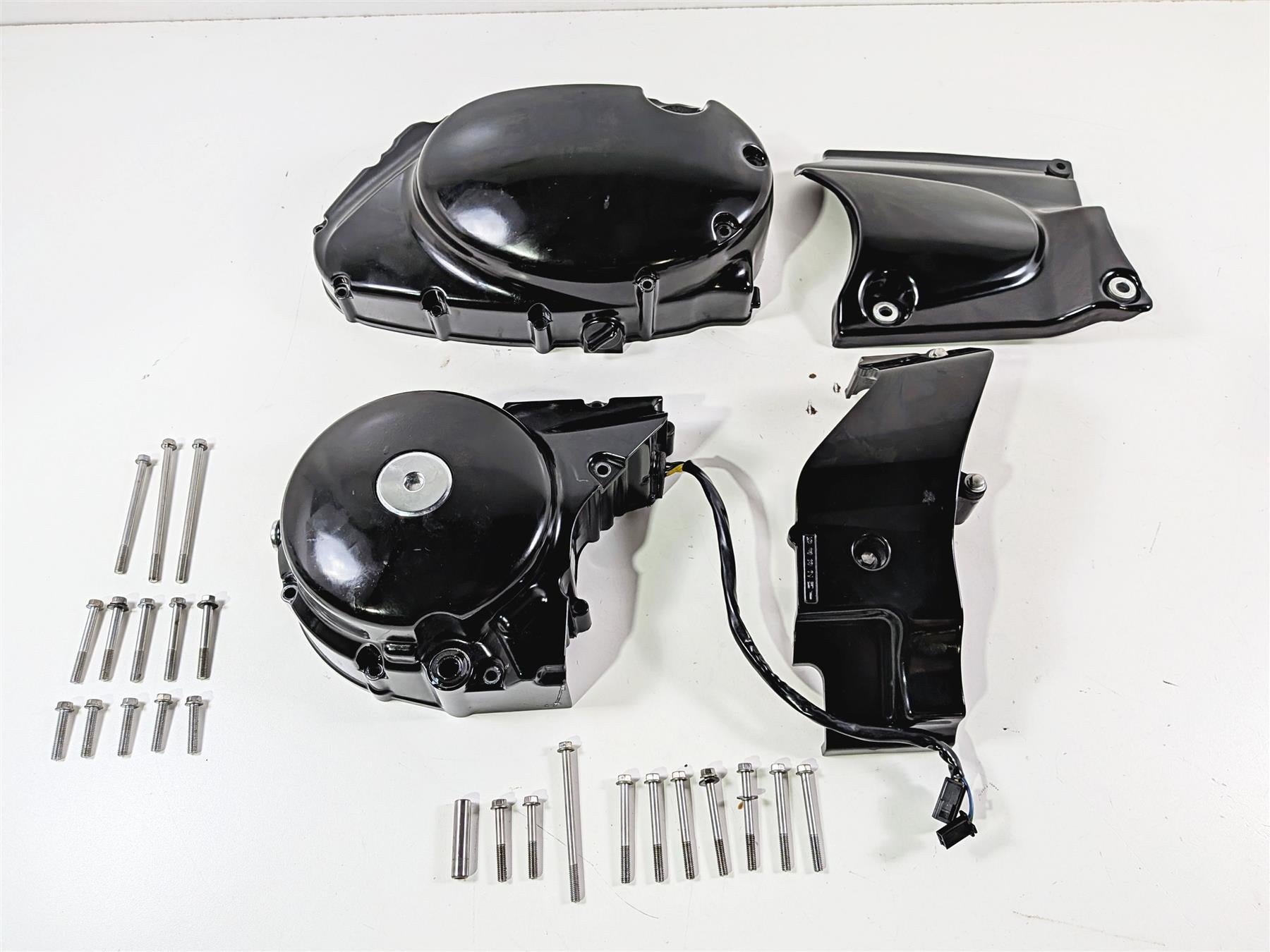 2005 Suzuki VZ800 M50 Boulevard Generator + Clutch Engine Cover Set 11340-39G00 {{ shop.shopifyCountryName }} - Mototech271