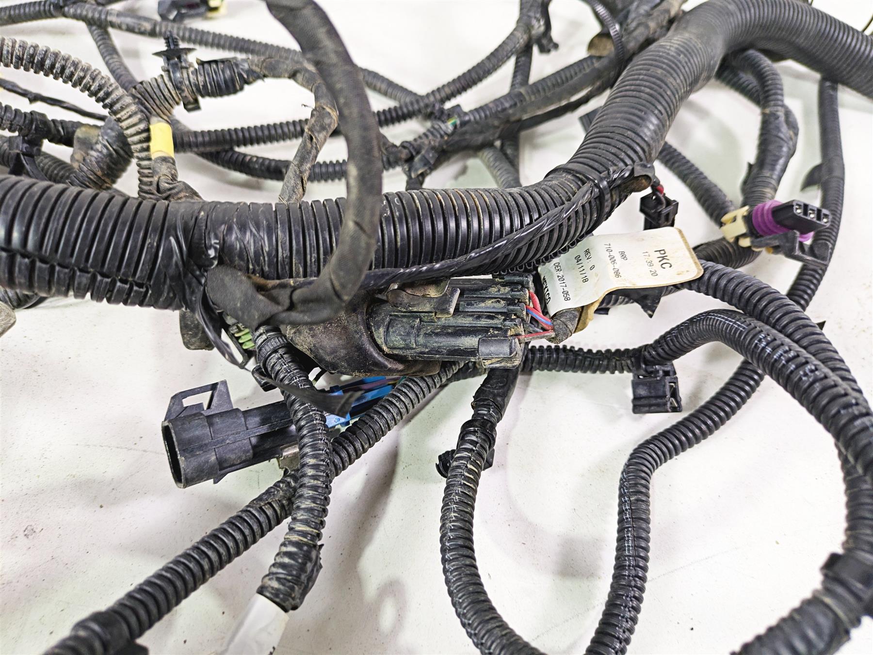 2018 Can Am Maverick X3 XRC Turbo R Main Wiring Harness Loom -No Cuts 710005788 {{ shop.shopifyCountryName }} - Mototech271