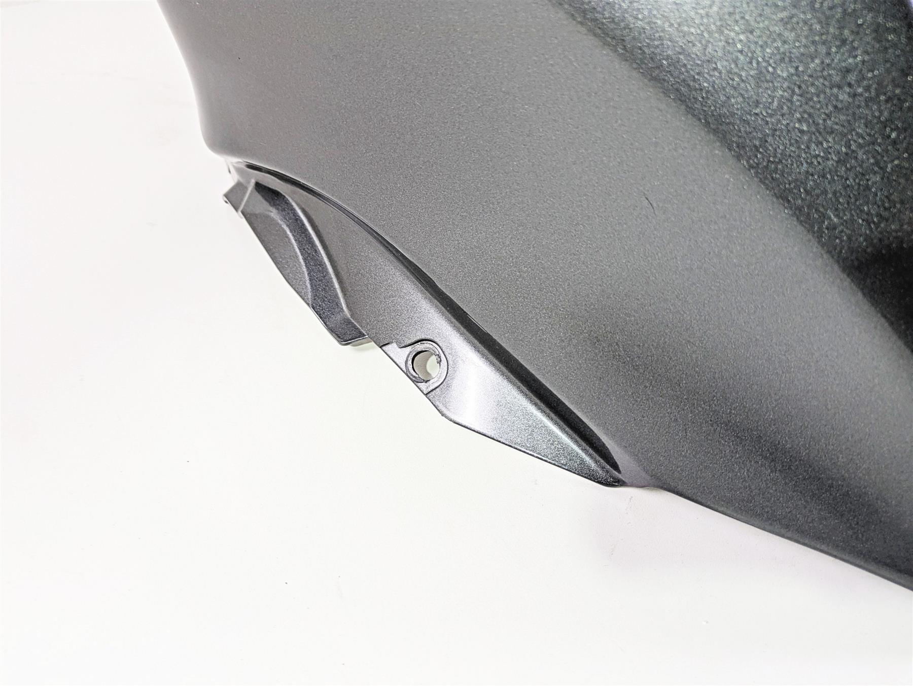 2023 Suzuki GSX1300 RR Hayabusa Fuel Gas Tank Cover Fairing 44291-10L0 {{ shop.shopifyCountryName }} - Mototech271