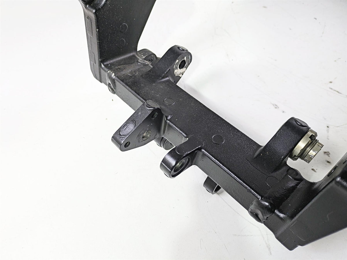 2016 Suzuki GSXR1000 Straight Main Frame Chassis With Mississippi Salvage Title 41100-47H21-YAP {{ shop.shopifyCountryName }} - Mototech271