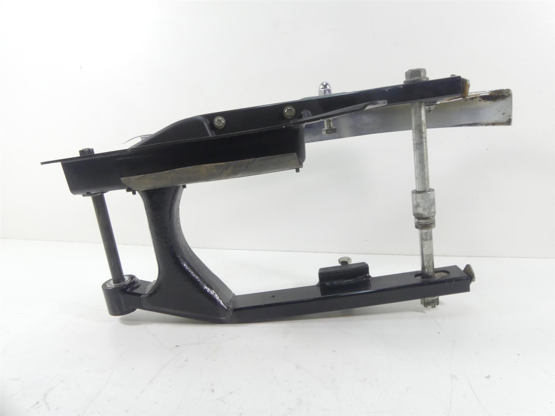 1995 Harley Dyna FXDL Low Rider Rear Swingarm Swing Arm 3/4" Axle 47820-90 {{ shop.shopifyCountryName }} - Mototech271