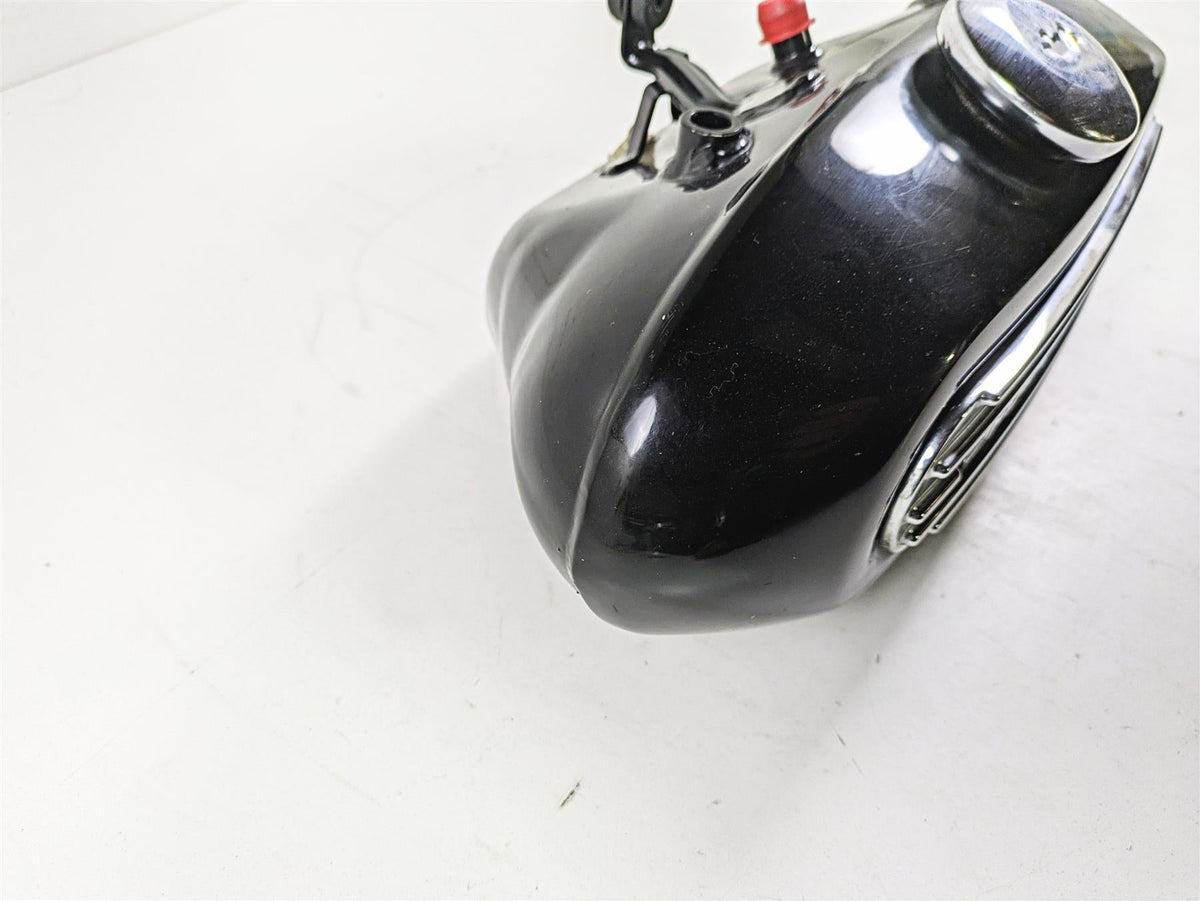 2006 Triumph Rocket 3 Side Oil Tank Reservoir & Lid T1210259 {{ shop.shopifyCountryName }} - Mototech271