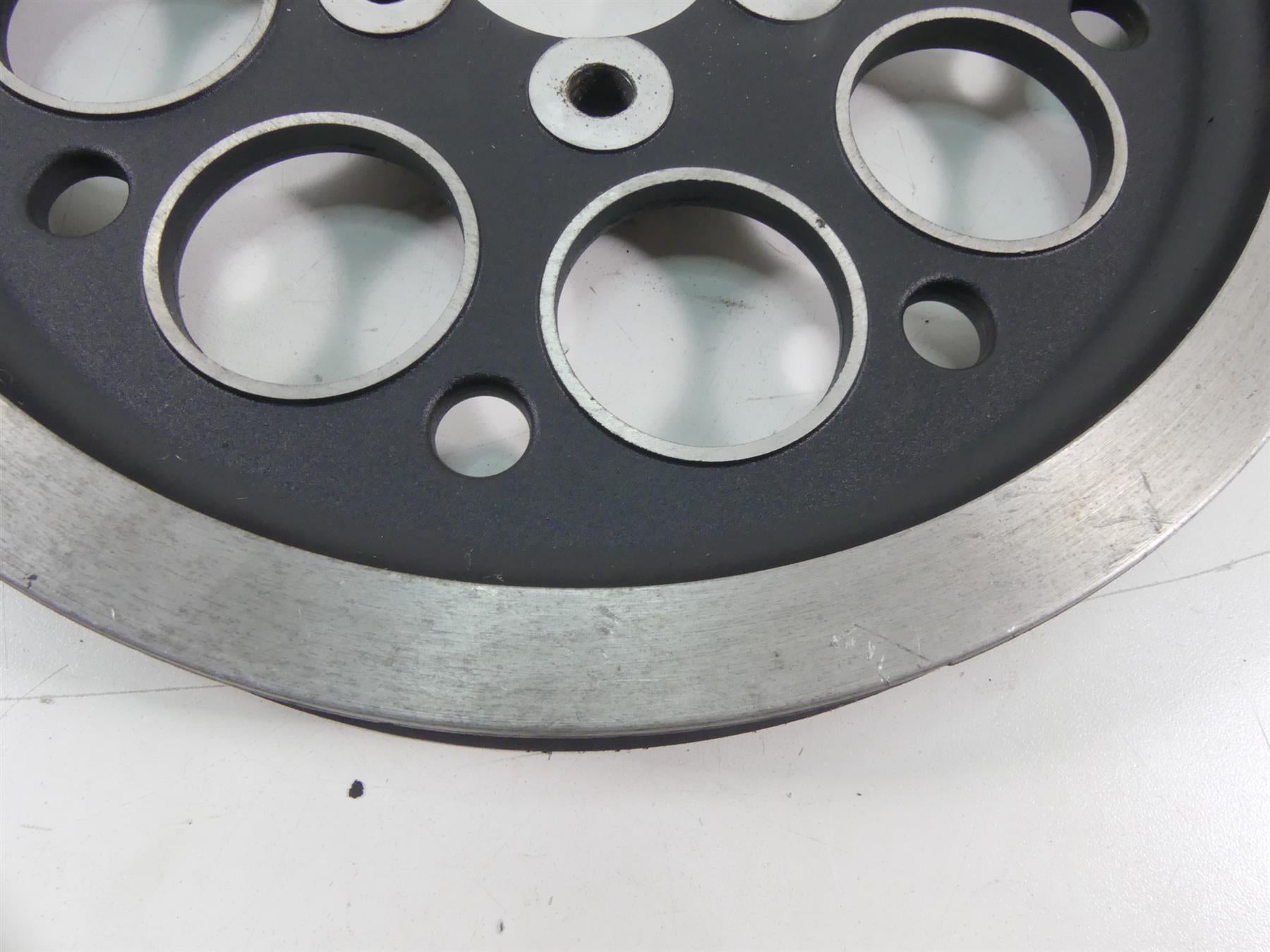 2005 Harley FXDWGI Dyna Wide Glide Rear Drive Belt Pulley Sprocket 70T 40117-00 {{ shop.shopifyCountryName }} - Mototech271