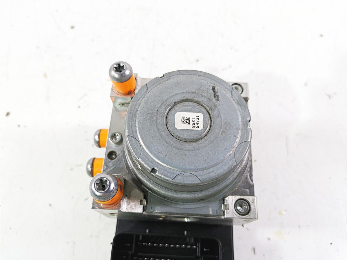 2014 BMW R1200 RT RTW K52 Abs Brake Pump Module 34518554180 8536819 {{ shop.shopifyCountryName }} - Mototech271