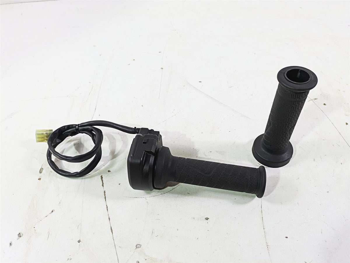 2022 KTM 1290 Super Adventure S Ride By Wire Throttle Sensor Grip 60711012000 {{ shop.shopifyCountryName }} - Mototech271