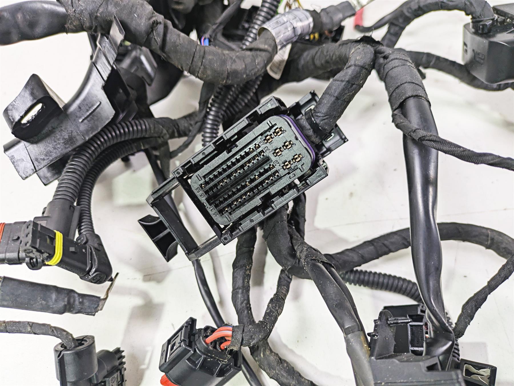 2015 BMW R1200GS Adv K51 Main & Engine Wiring Harness READ 61118549371 {{ shop.shopifyCountryName }} - Mototech271