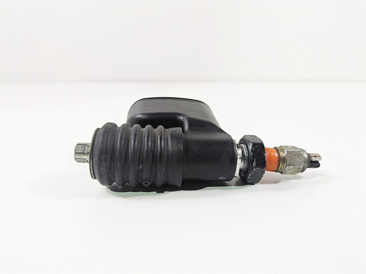 2009 Harley FXDC Dyna Super Glide Rear Brake Master Cylinder 42474-06C {{ shop.shopifyCountryName }} - Mototech271