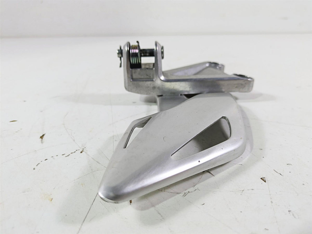 2008 Honda CBR1000RR SC59 Left Footpeg Mount 50700-MFL-000 {{ shop.shopifyCountryName }} - Mototech271