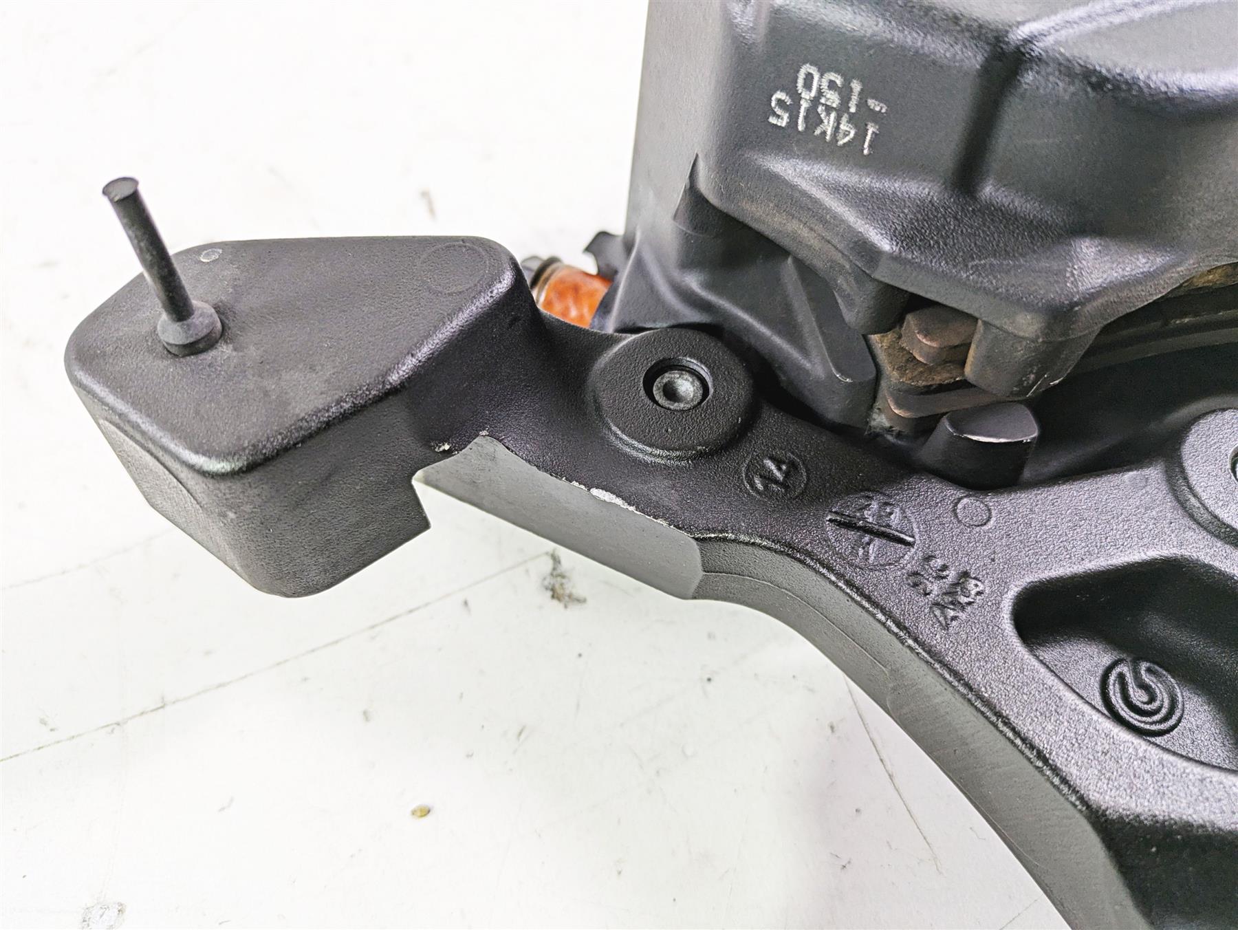 2015 Harley Touring FLHTKL E -Glide Low Rear Brake Caliper & Bracket 44080-08C {{ shop.shopifyCountryName }} - Mototech271