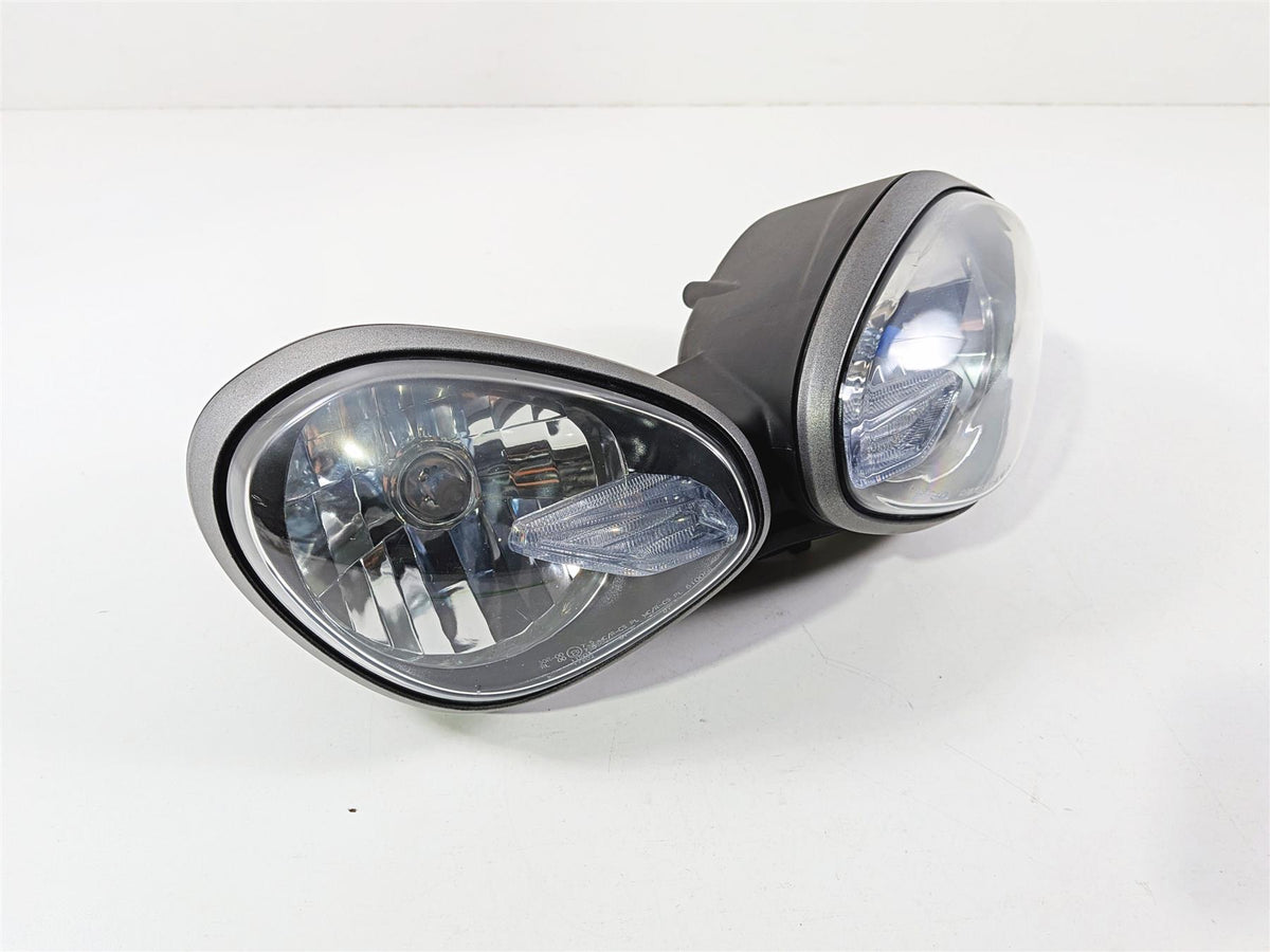 2019 Triumph Speed Triple RS 1050 Headlights Head Light Lamp -Scratch T2701345 {{ shop.shopifyCountryName }} - Mototech271