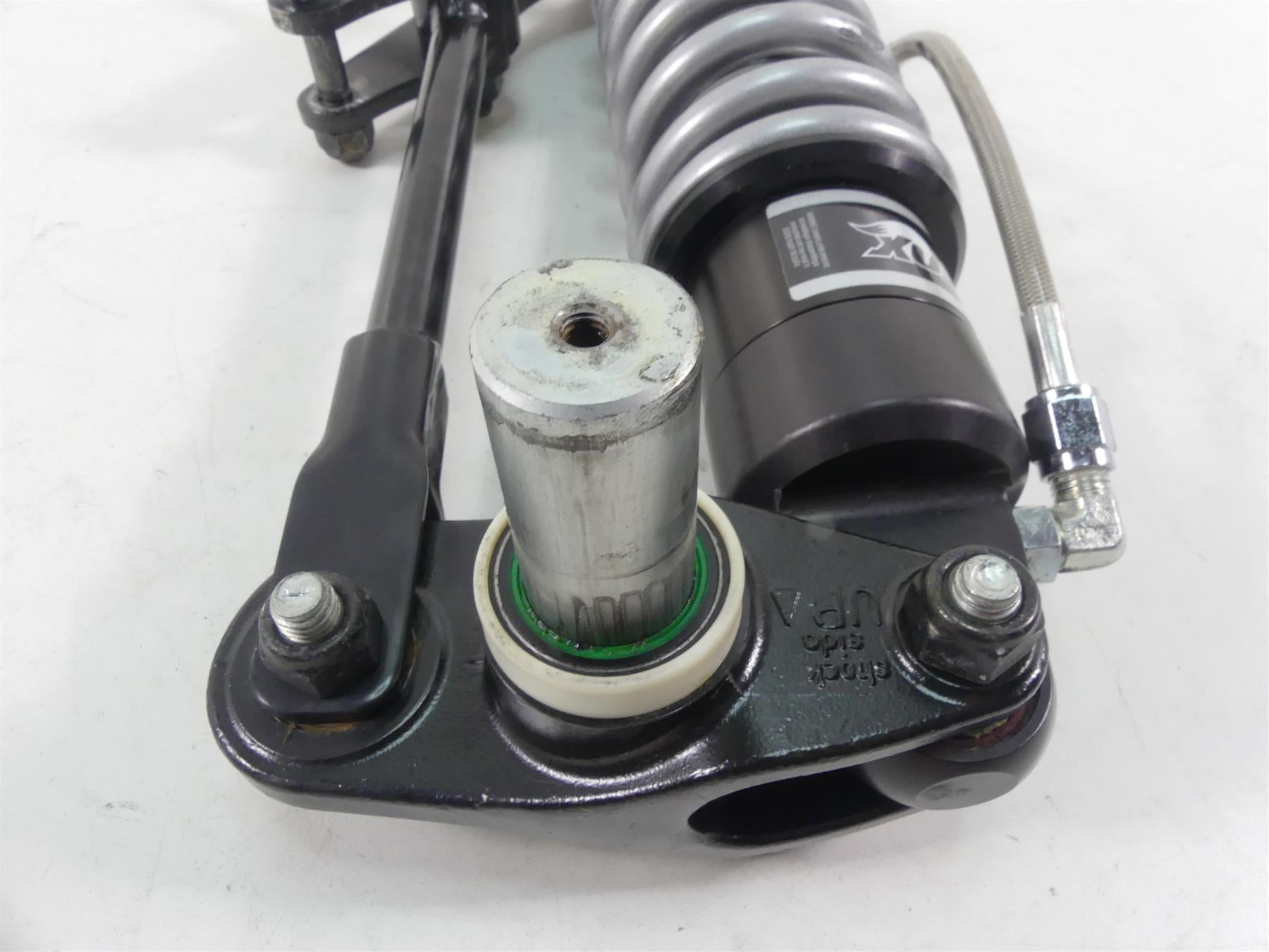 2016 Indian Chieftain Dark Horse Straight Rear Fox Shock Suspension 1543839 {{ shop.shopifyCountryName }} - Mototech271