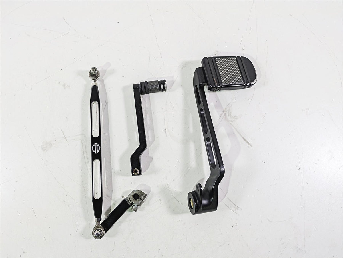 2008 Harley FLSTSB Cross Bones Diamond Black Brake Pedal & Shifter 46718-08 {{ shop.shopifyCountryName }} - Mototech271