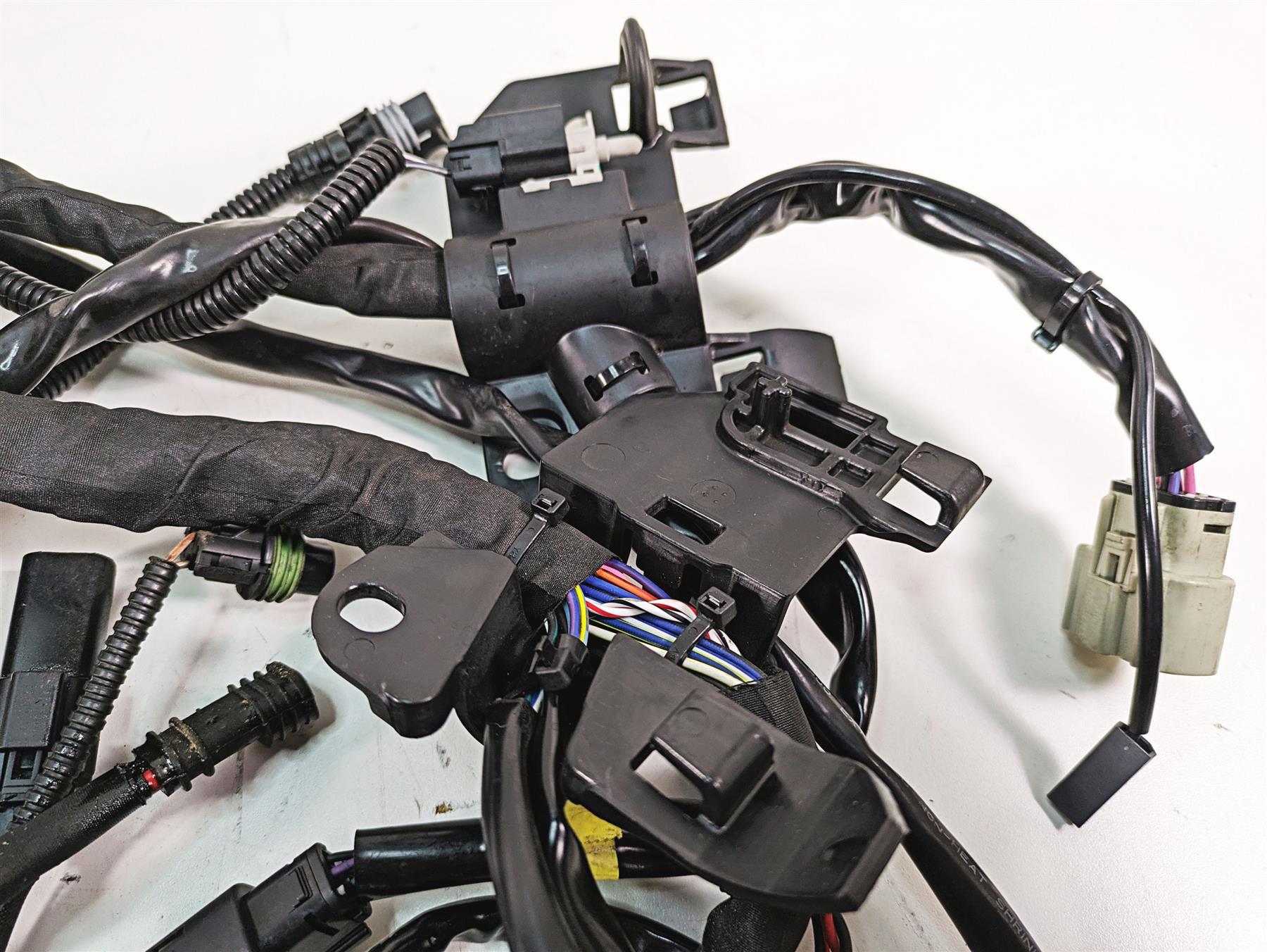 2015 Harley Touring FLHXS Street Glide Main Wiring Harness Loom - Abs 69200116 {{ shop.shopifyCountryName }} - Mototech271