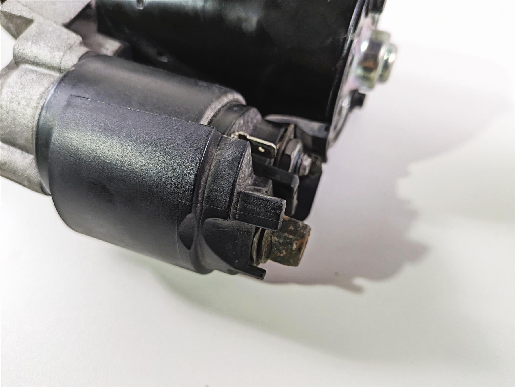 2006 BMW R1200GS K255 Adv Engine Starter Motor & Cover 12417712231 {{ shop.shopifyCountryName }} - Mototech271