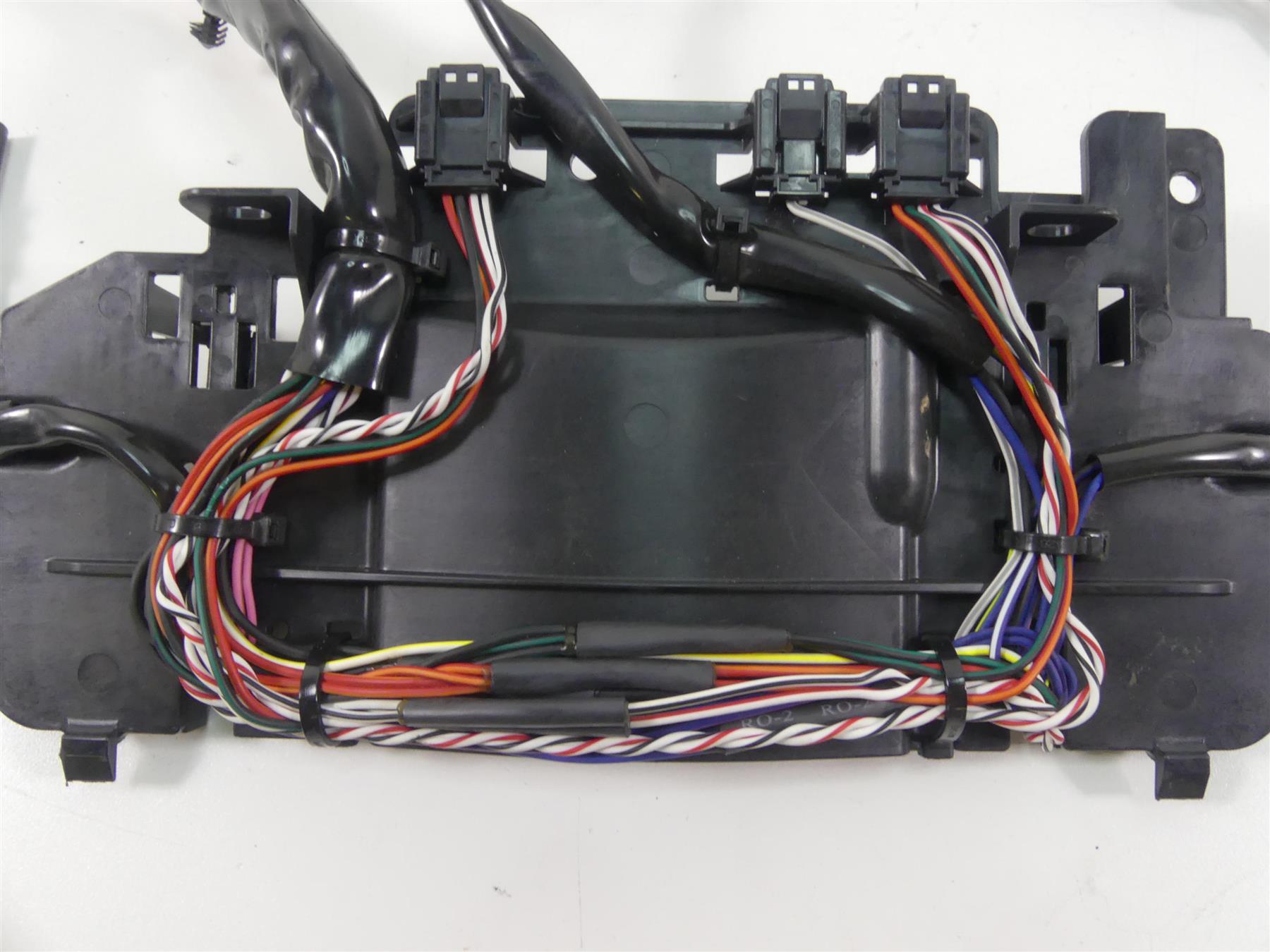 2016 Harley Touring FLHTP Electra Glide Front Fairing Wiring 69200123 {{ shop.shopifyCountryName }} - Mototech271