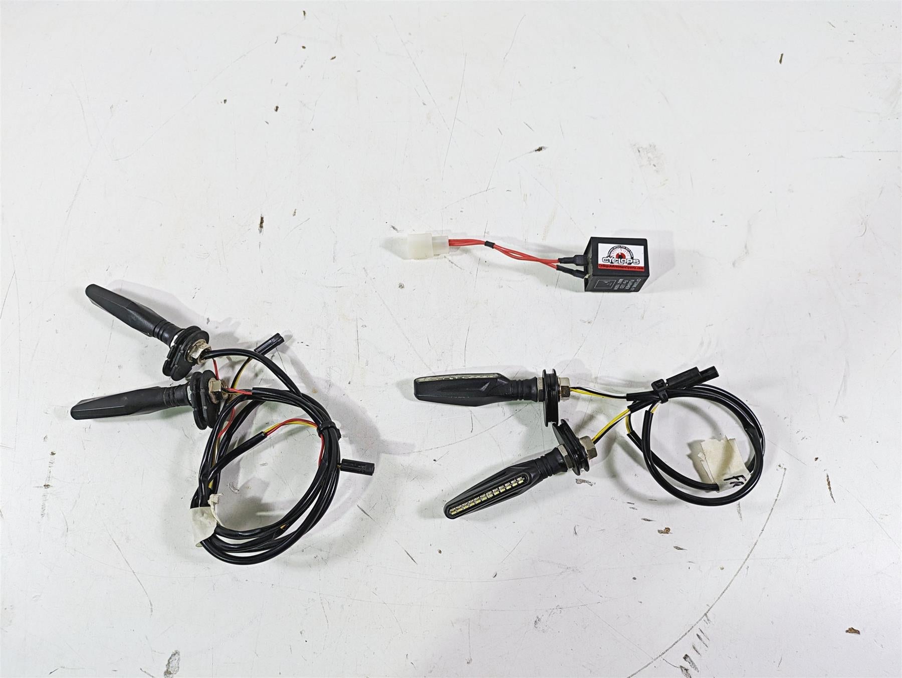 Universal Motorcycle Led Front Rear Blinker Turn Signal Set {{ shop.shopifyCountryName }} - Mototech271