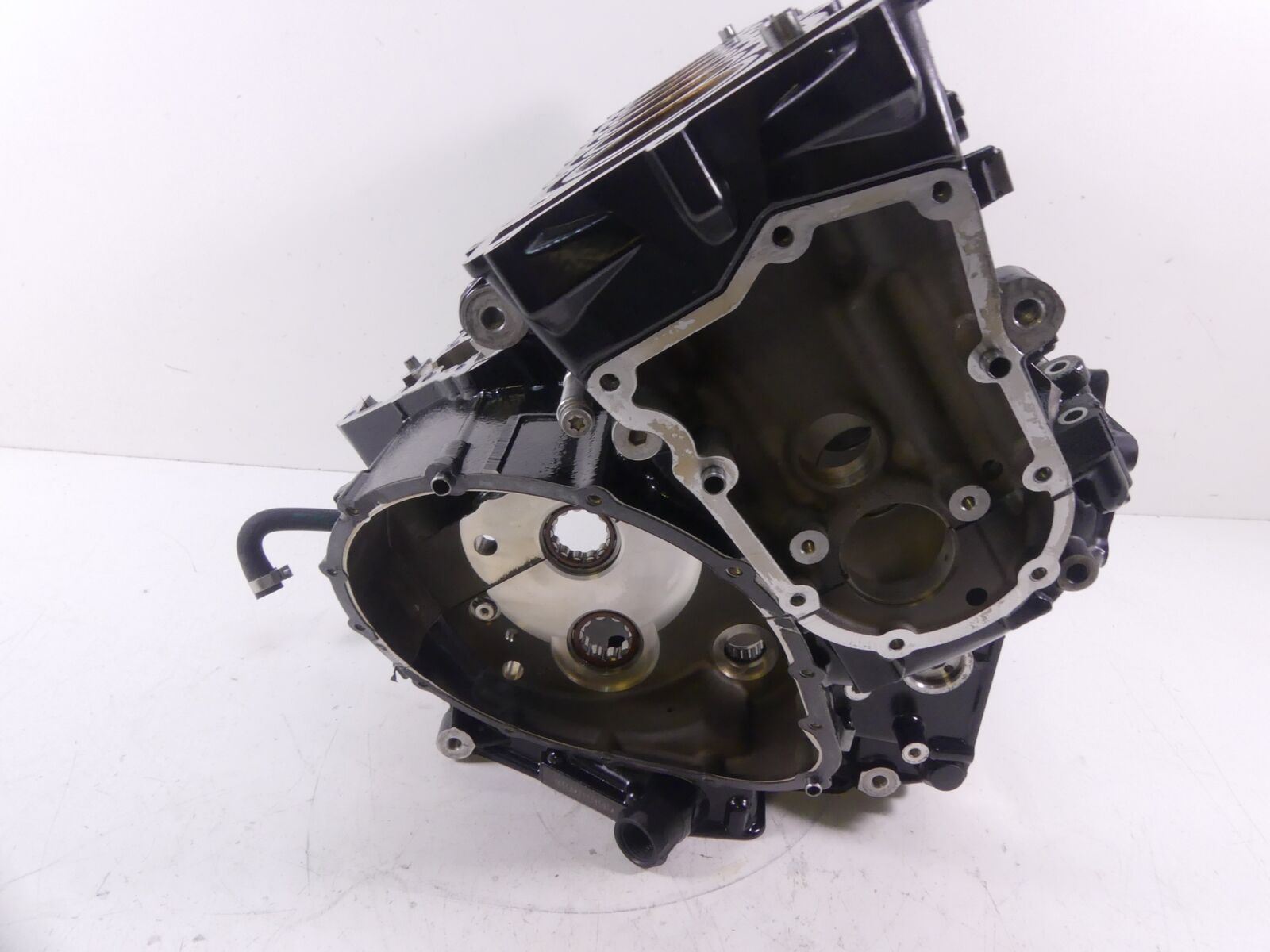 2018 BMW K1600 Bagger Crankcase Crank Case Engine Housing Set 11117716258 {{ shop.shopifyCountryName }} - Mototech271