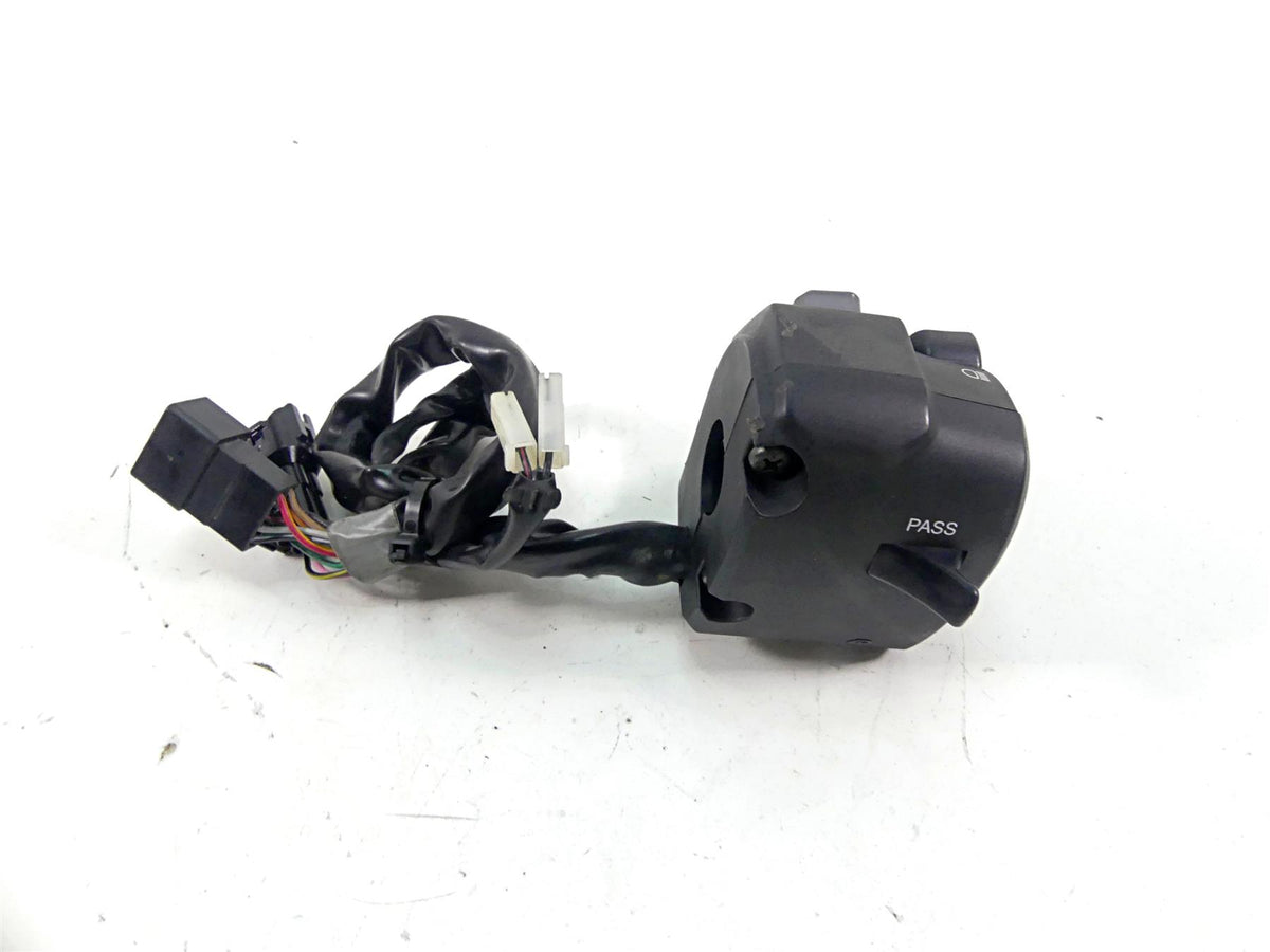 2017 Kawasaki ZX1400 ZX14R Ninja Left Control Switch Light Blinker 46091-0331 {{ shop.shopifyCountryName }} - Mototech271