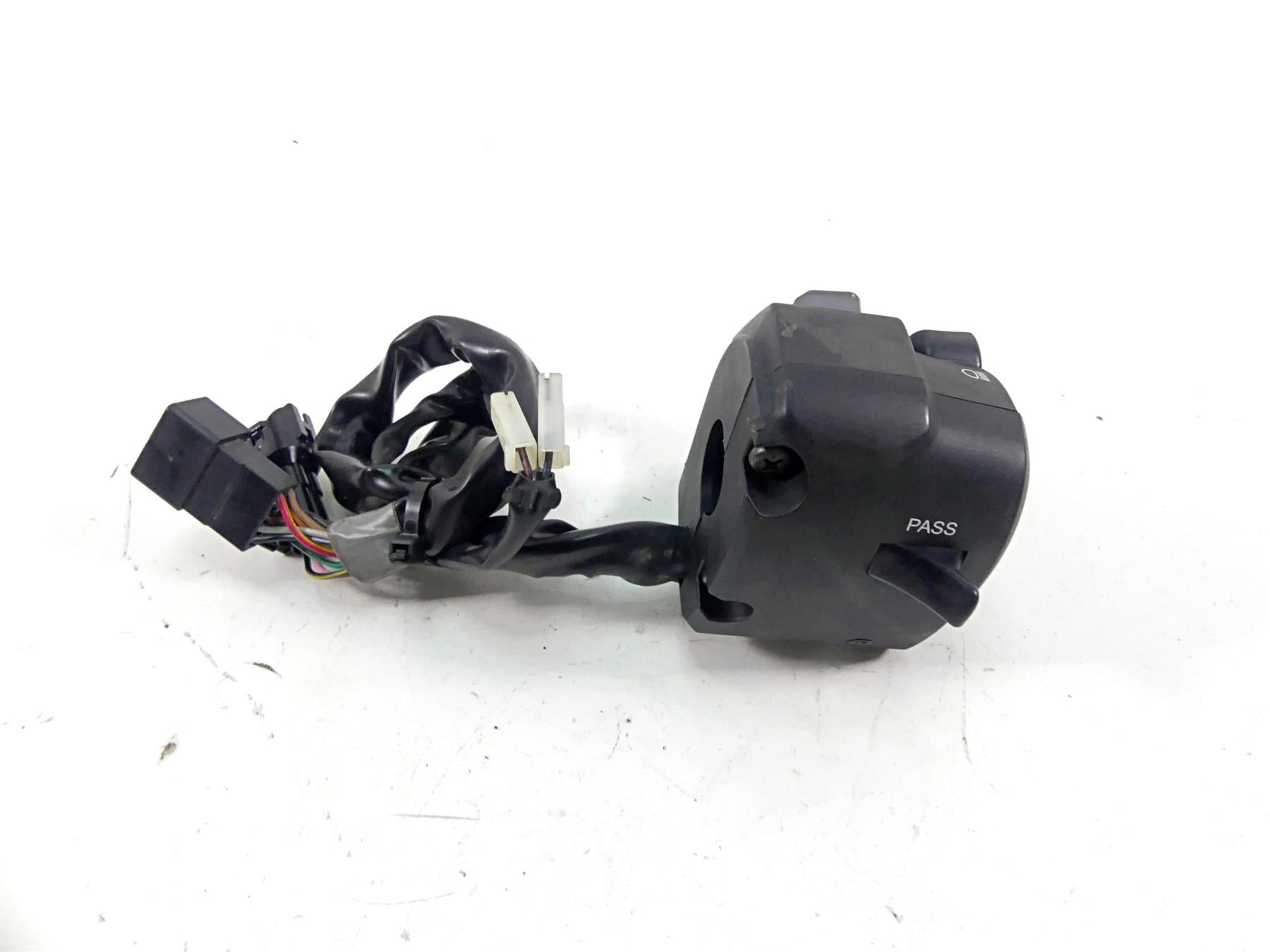 2017 Kawasaki ZX1400 ZX14R Ninja Left Control Switch Light Blinker 46091-0331 {{ shop.shopifyCountryName }} - Mototech271