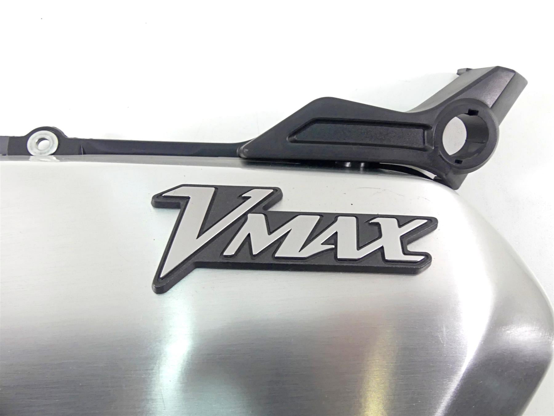 2012 Yamaha VMX17 VMAX 1700 Left Side Cover Fairing & Holder 2S3-21731-10-00 {{ shop.shopifyCountryName }} - Mototech271