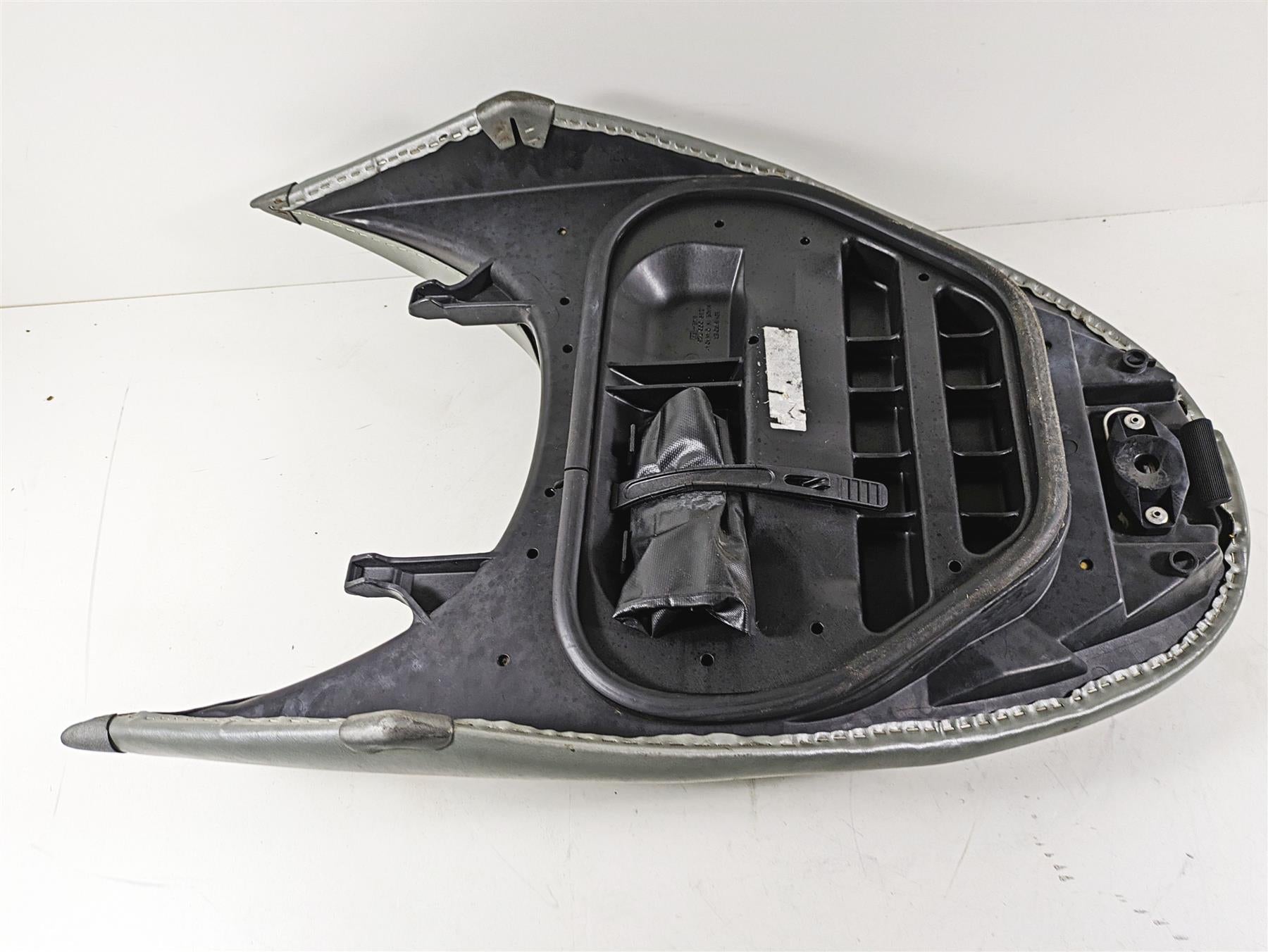 2006 Sea-Doo GTX Supercharged Rear Passenger Seat Saddle + Tool Kit 269000725 {{ shop.shopifyCountryName }} - Mototech271