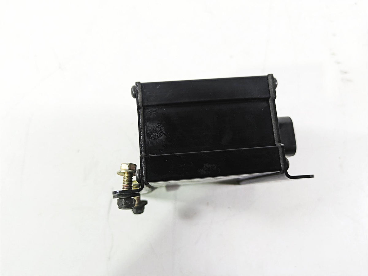 2018 Indian Chieftain Dark Horse Saddlebag Amp Amplifier Audio Module 4015981 {{ shop.shopifyCountryName }} - Mototech271