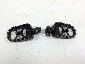 2015 Harley FXDL Dyna Low Rider Aftermarket Grip Stunt Footpeg Foot Peg Set