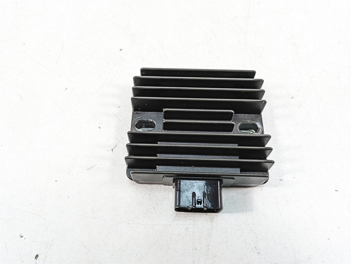 2022 Yamaha Waverunner EX Sp EX1050BX Rectifier Voltage Regulator 6D3-81960-01 {{ shop.shopifyCountryName }} - Mototech271