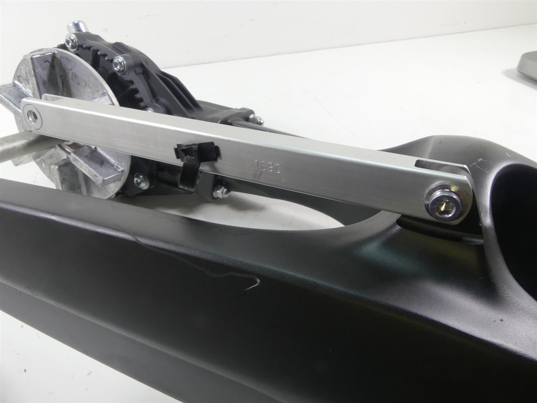 2017 Yamaha XT1200Z Super Tenere Swingarm Differential Drive Shaft 5K 23P-46101-00 {{ shop.shopifyCountryName }} - Mototech271