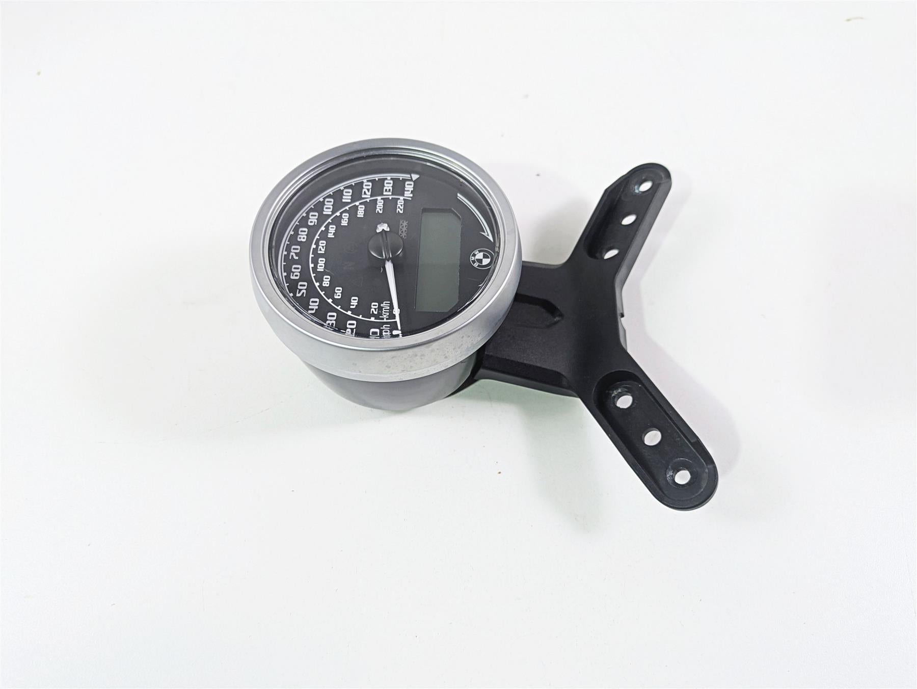 2022 BMW RnineT Pure K22 Speedometer Gauge Instrument - 9k 62111691264 {{ shop.shopifyCountryName }} - Mototech271