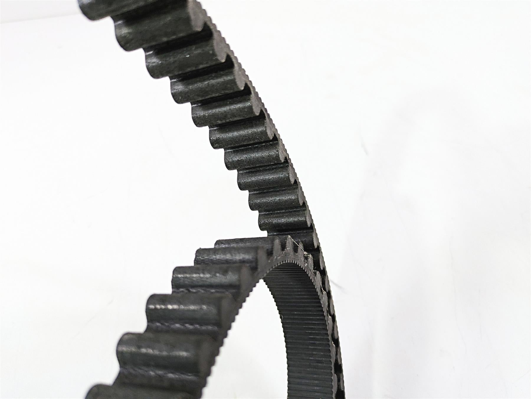 2010 Harley Touring FLHX Street Glide Rear Drive Belt 140T 1" 40024-09A {{ shop.shopifyCountryName }} - Mototech271