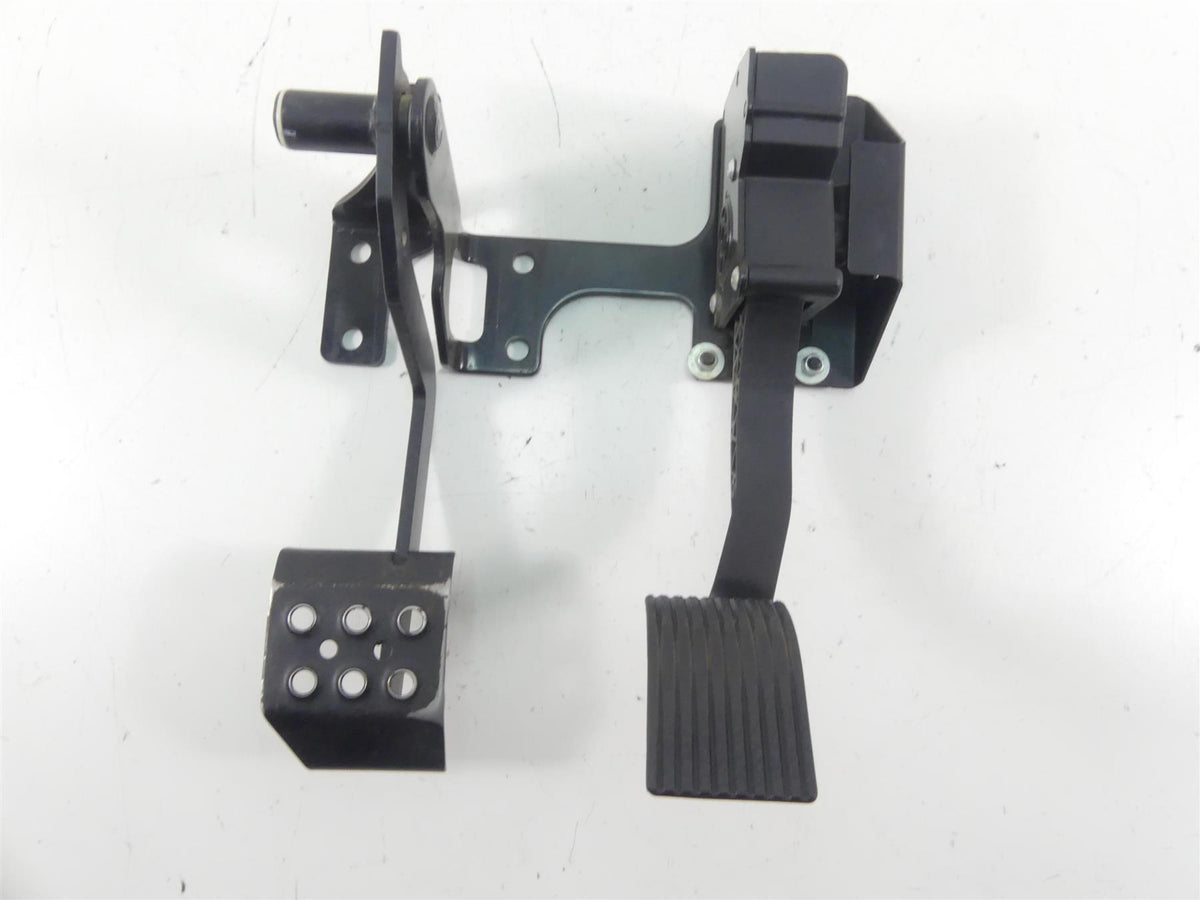 2021 Polaris RZR XP 1000 EPS Brake & Accelerate Pedal Mount Set 1021765 4014042 {{ shop.shopifyCountryName }} - Mototech271