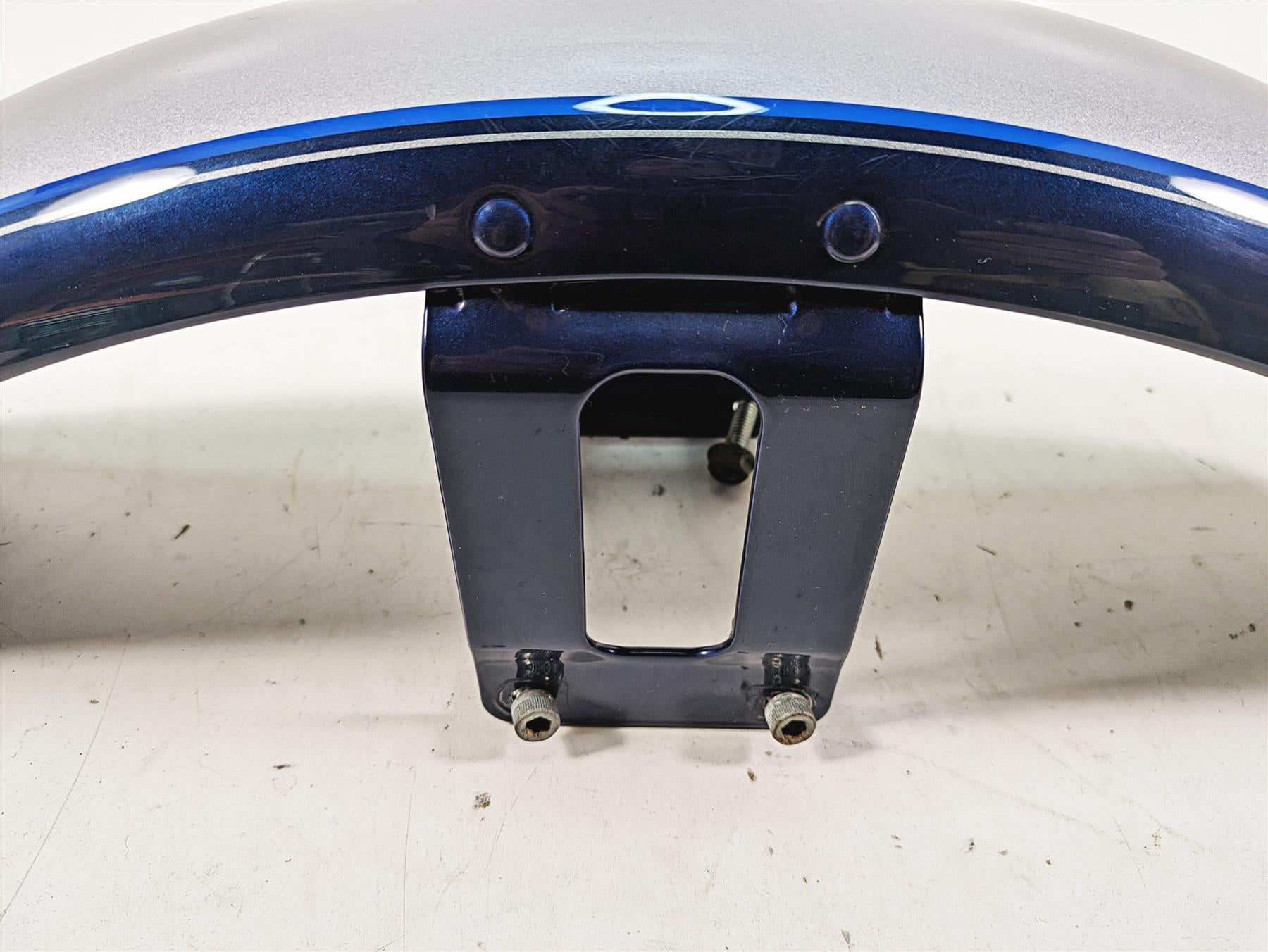 1999 Harley Dyna FXDL Low Rider Front Fender Blue Diamond Ice 58998-83E {{ shop.shopifyCountryName }} - Mototech271