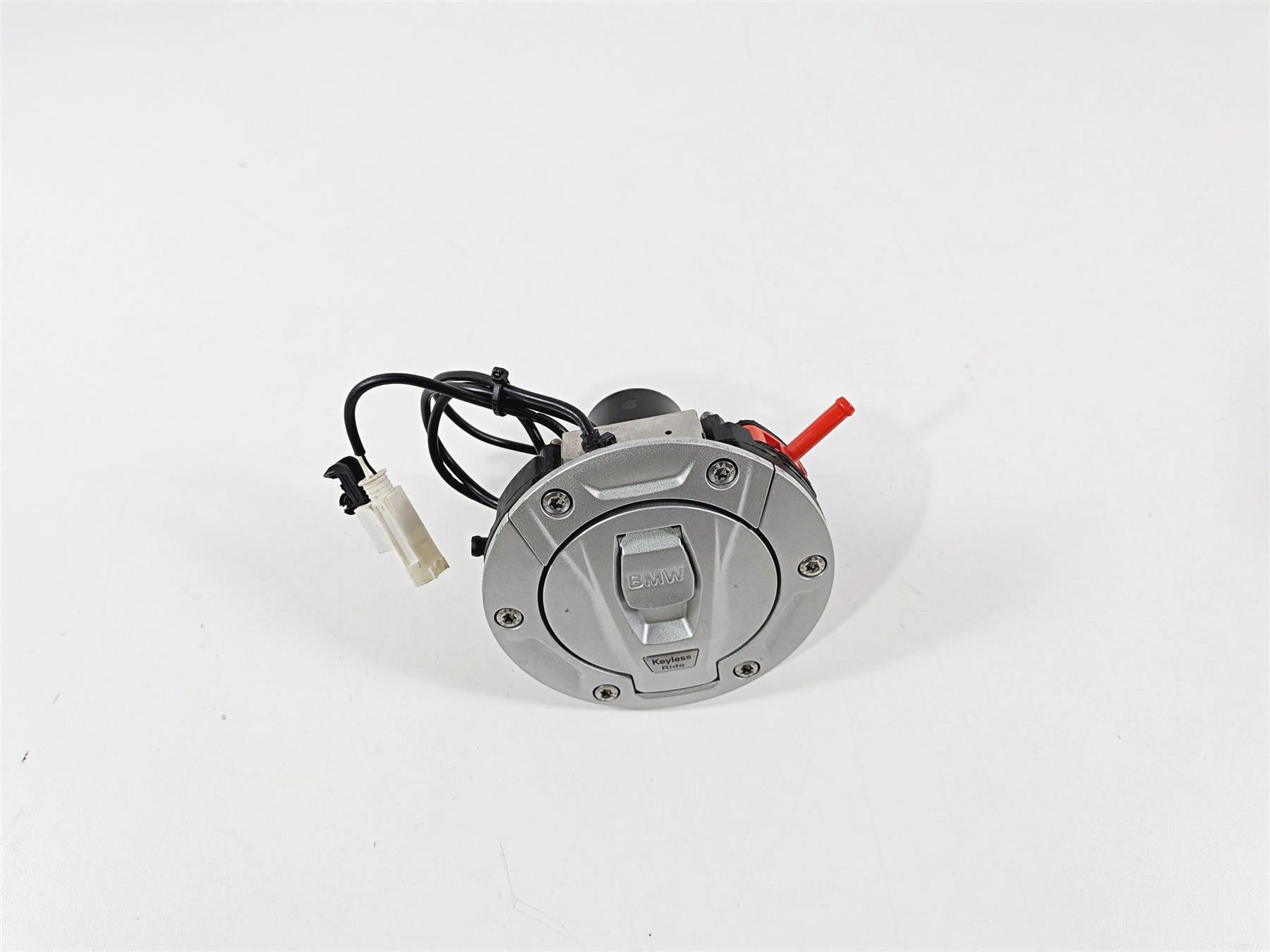 2019 BMW R1250GS K50 Keyless Fuel Gas Petrol Cap Lid Door 16118531632 {{ shop.shopifyCountryName }} - Mototech271