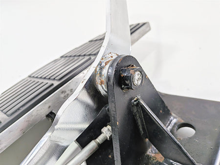 2006 Suzuki C90 VL1500T Boulevard Left Floor Board & Shifter Set 43520-10F00 {{ shop.shopifyCountryName }} - Mototech271