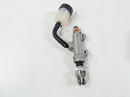 2020 Kawasaki Z900 ZR900 Rear Brake Master Cylinder 1/2" 43015-0650 {{ shop.shopifyCountryName }} - Mototech271