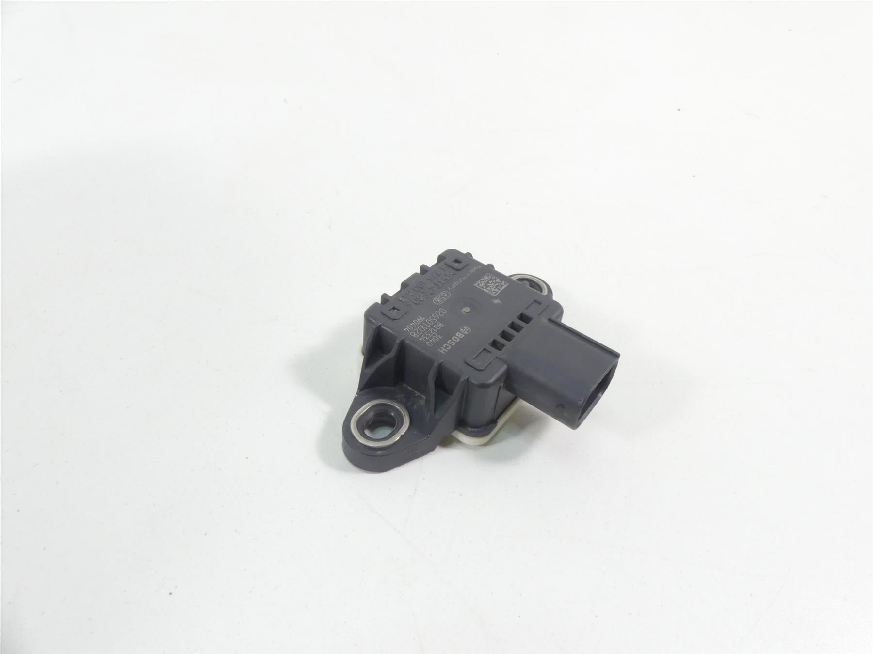 2019 Aprilia Tuono V4 RR Factory Bosch Speed Sensor Module Unit 8012334 {{ shop.shopifyCountryName }} - Mototech271