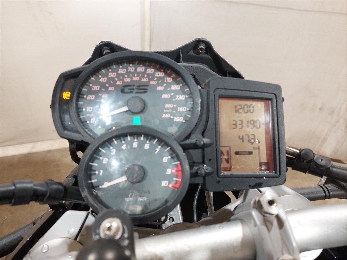 2017 BMW F800GS K72 Speedometer Gauges 33K Instrument Cluster -Read 62118555577 {{ shop.shopifyCountryName }} - Mototech271